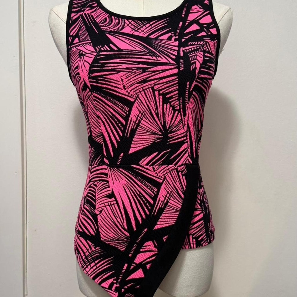 Vintage Y2K Topia Asymmetric Handkerchief Hem Neon Pink Tank‎ Top